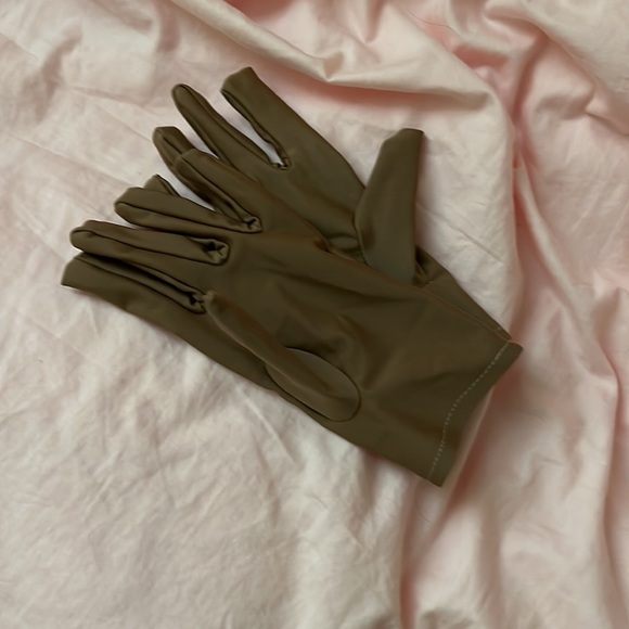 Klee from Genshin Impact Cosplay - Picture 3 of 7